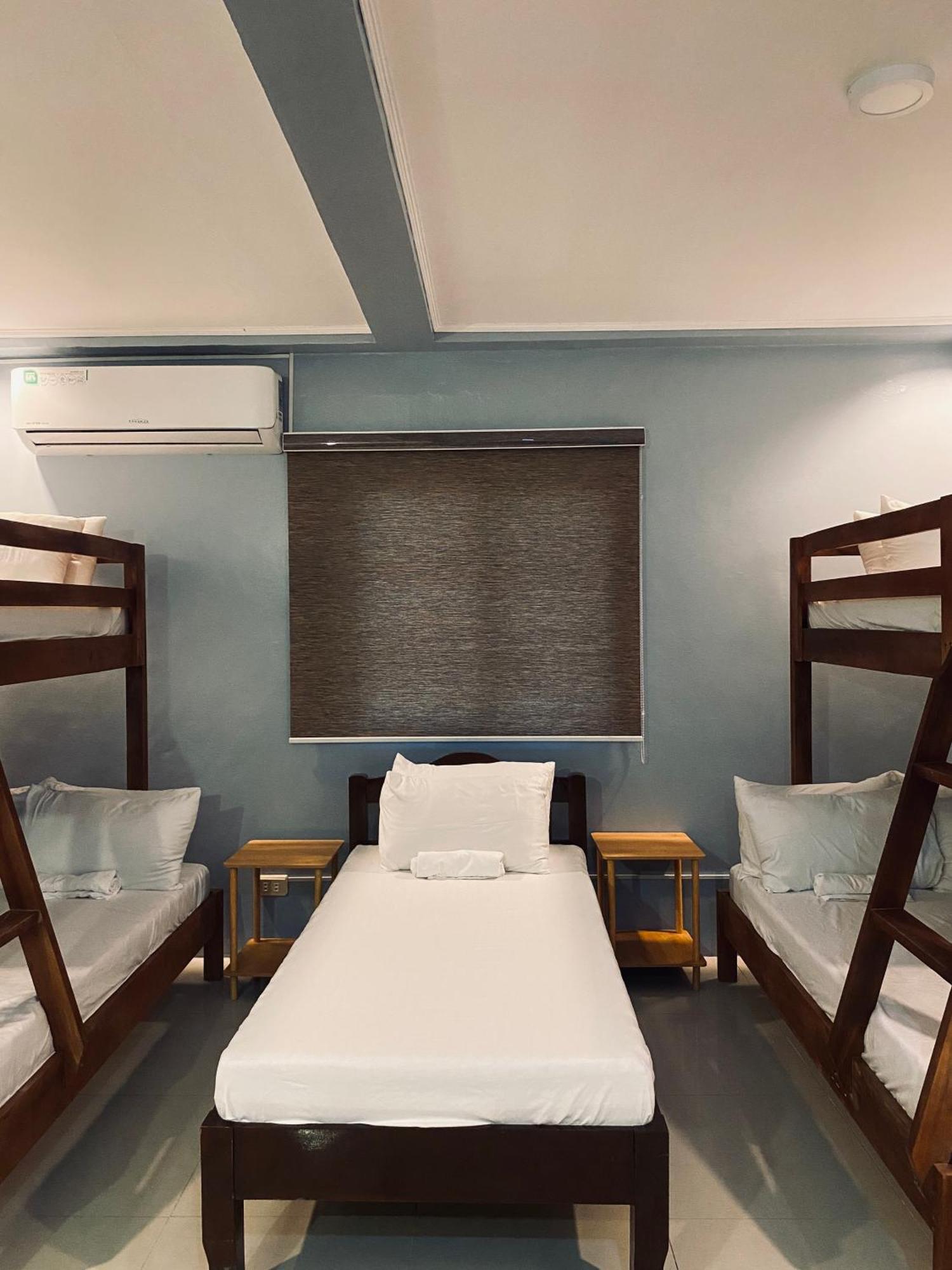 Lakayo Hillside Apartelle San Juan  Bagian luar foto