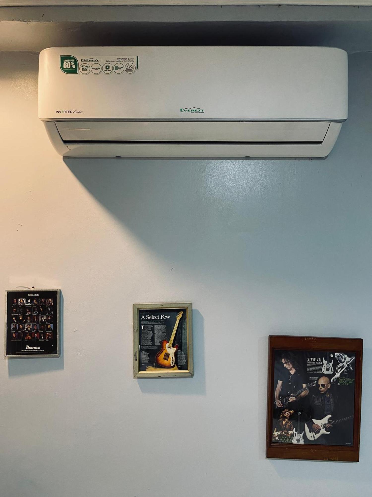 Lakayo Hillside Apartelle San Juan  Bagian luar foto