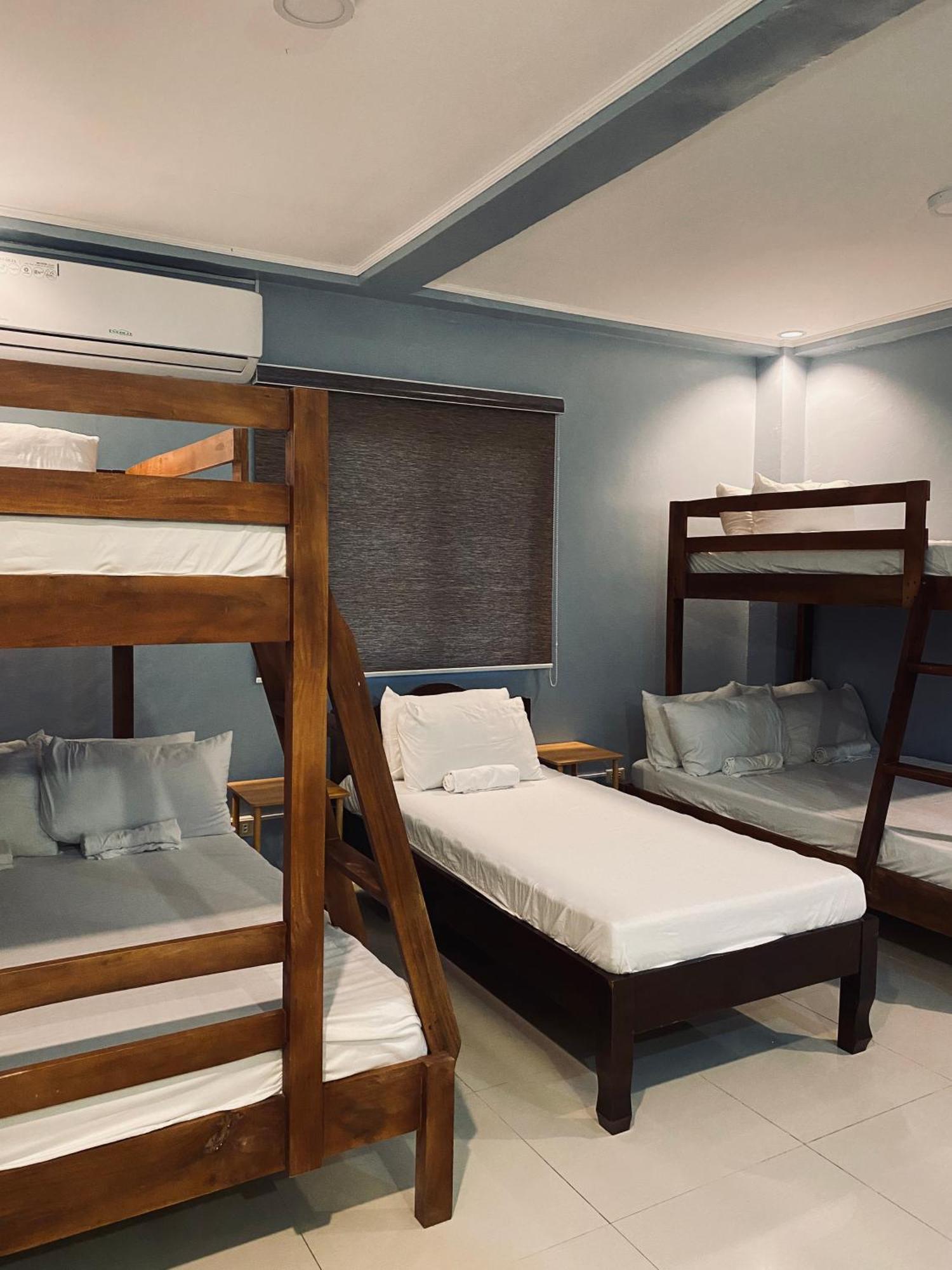 Lakayo Hillside Apartelle San Juan  Bagian luar foto