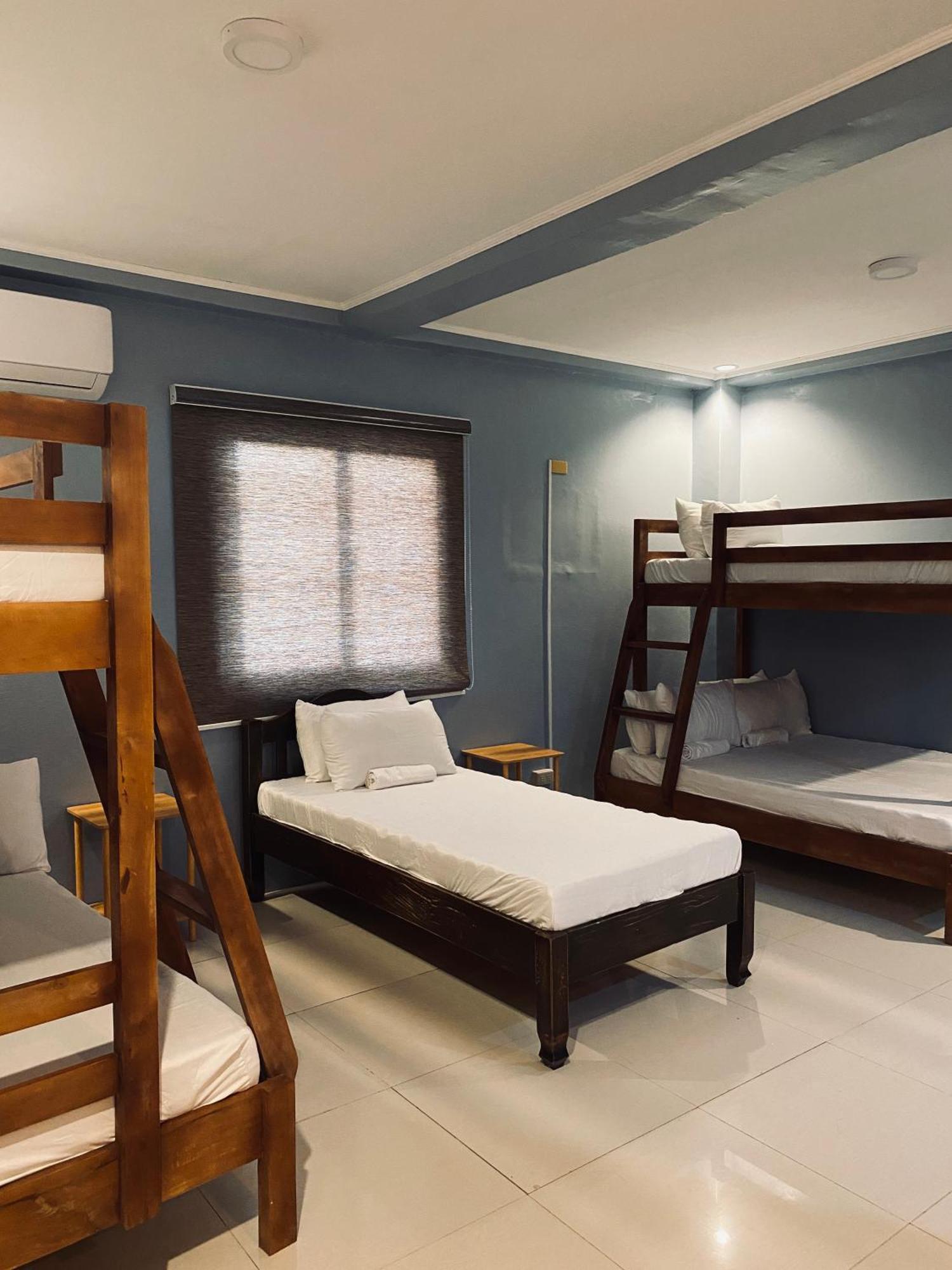Lakayo Hillside Apartelle San Juan  Bagian luar foto