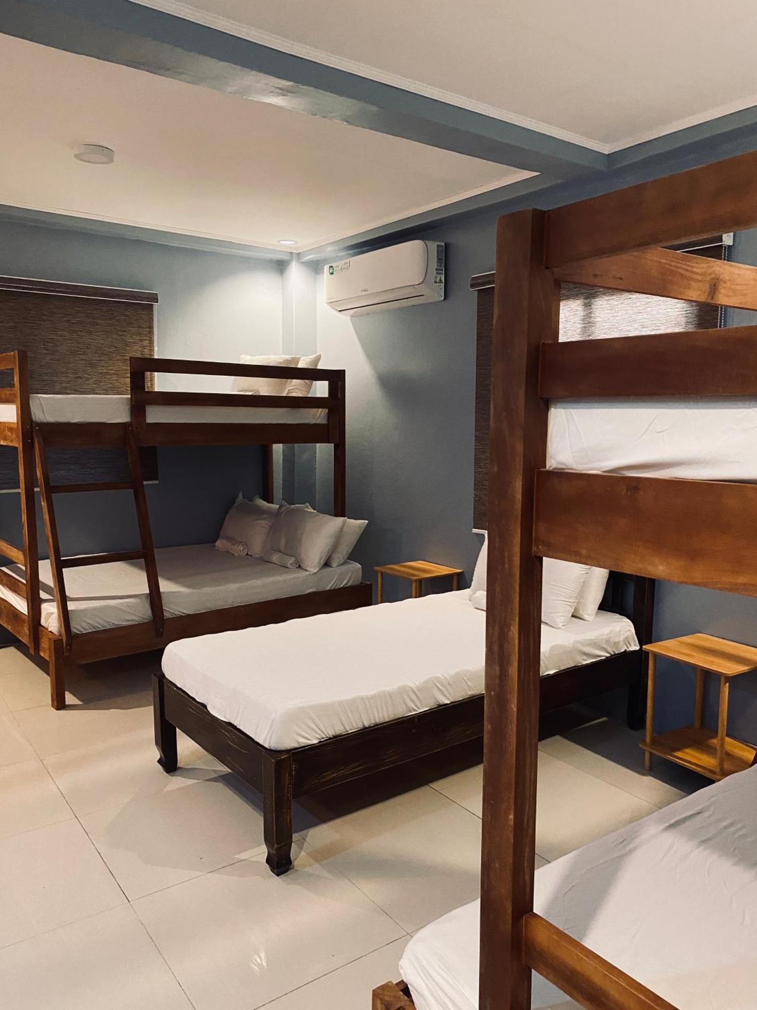 Lakayo Hillside Apartelle San Juan  Bagian luar foto