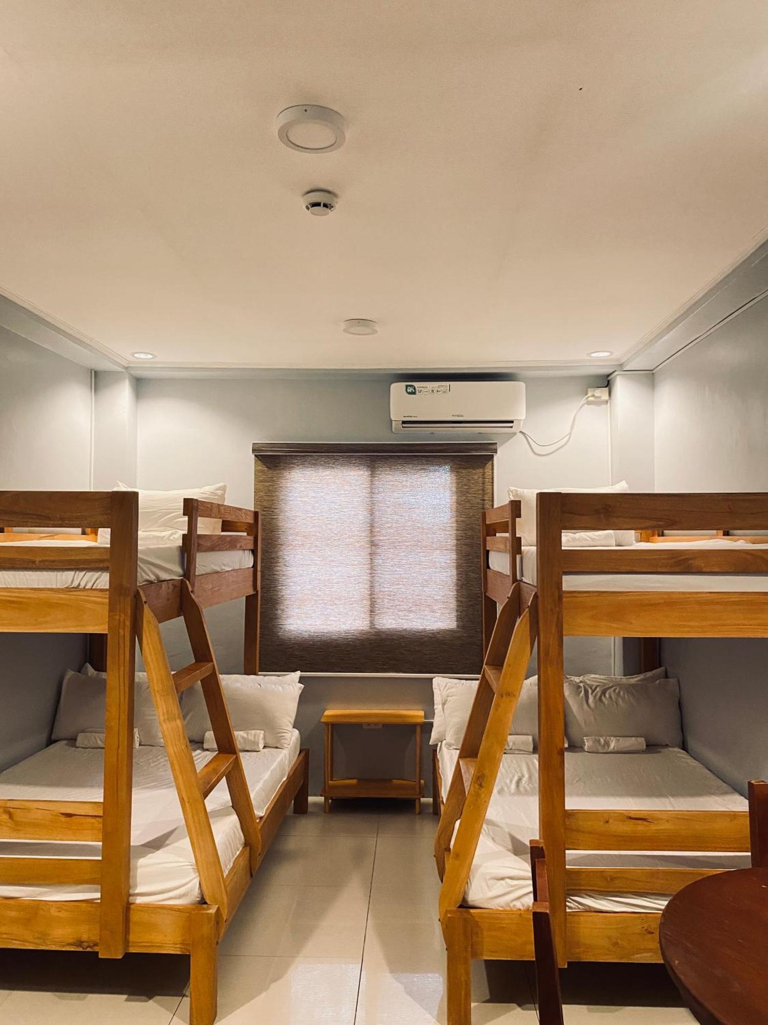Lakayo Hillside Apartelle San Juan  Bagian luar foto